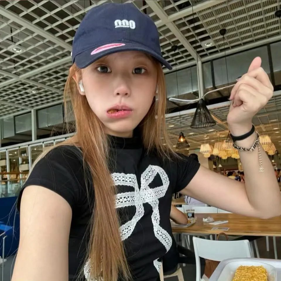 豺狼之吻封面